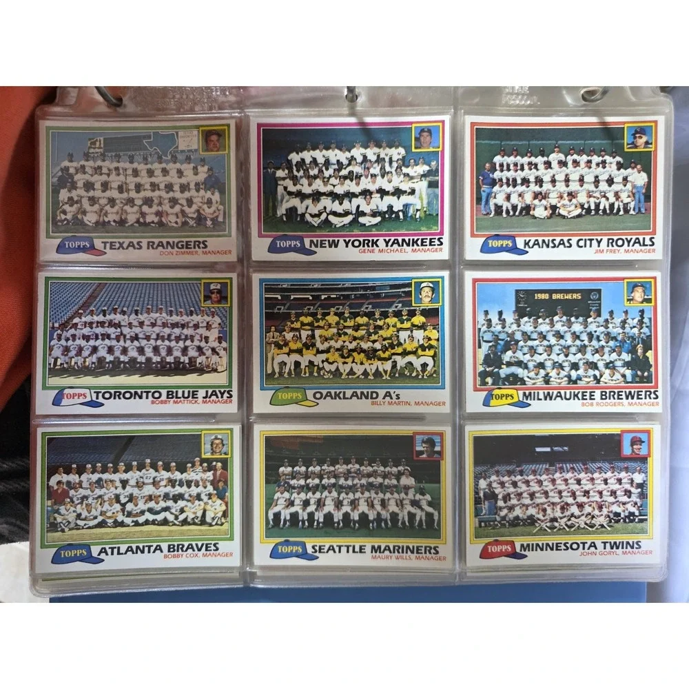 1981 TOPPS Baseball Complete Set + Traded Set 1-858 EX to NM Condition